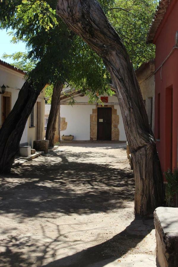 Il Quarzo Villa Cabras Exterior photo